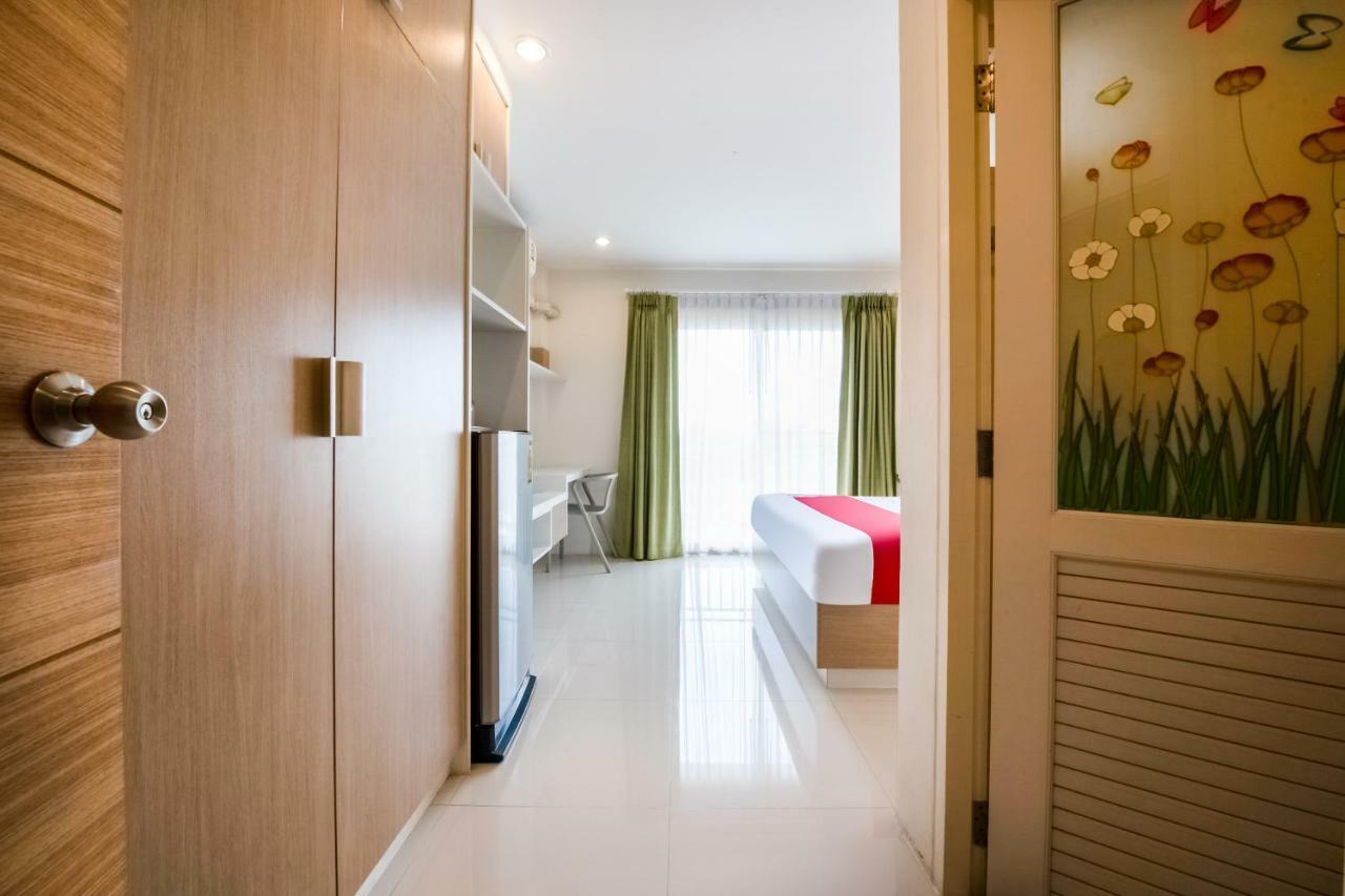 Oyo 306 Paradise Park Laemchabang Si Racha Exterior photo